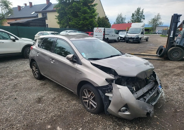 Toyota Auris cena 19900 przebieg: 180000, rok produkcji 2015 z Lwówek Śląski małe 436